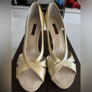Authentic Louis Vuitton Padlock Peep Toe Pumps